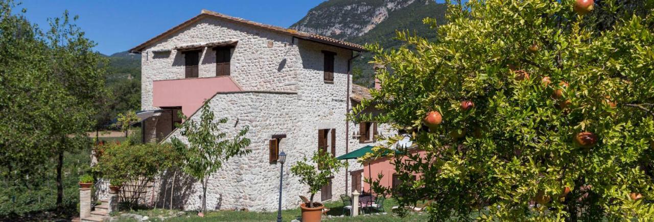 Agriturismo I Melograni Ferentillo Esterno foto