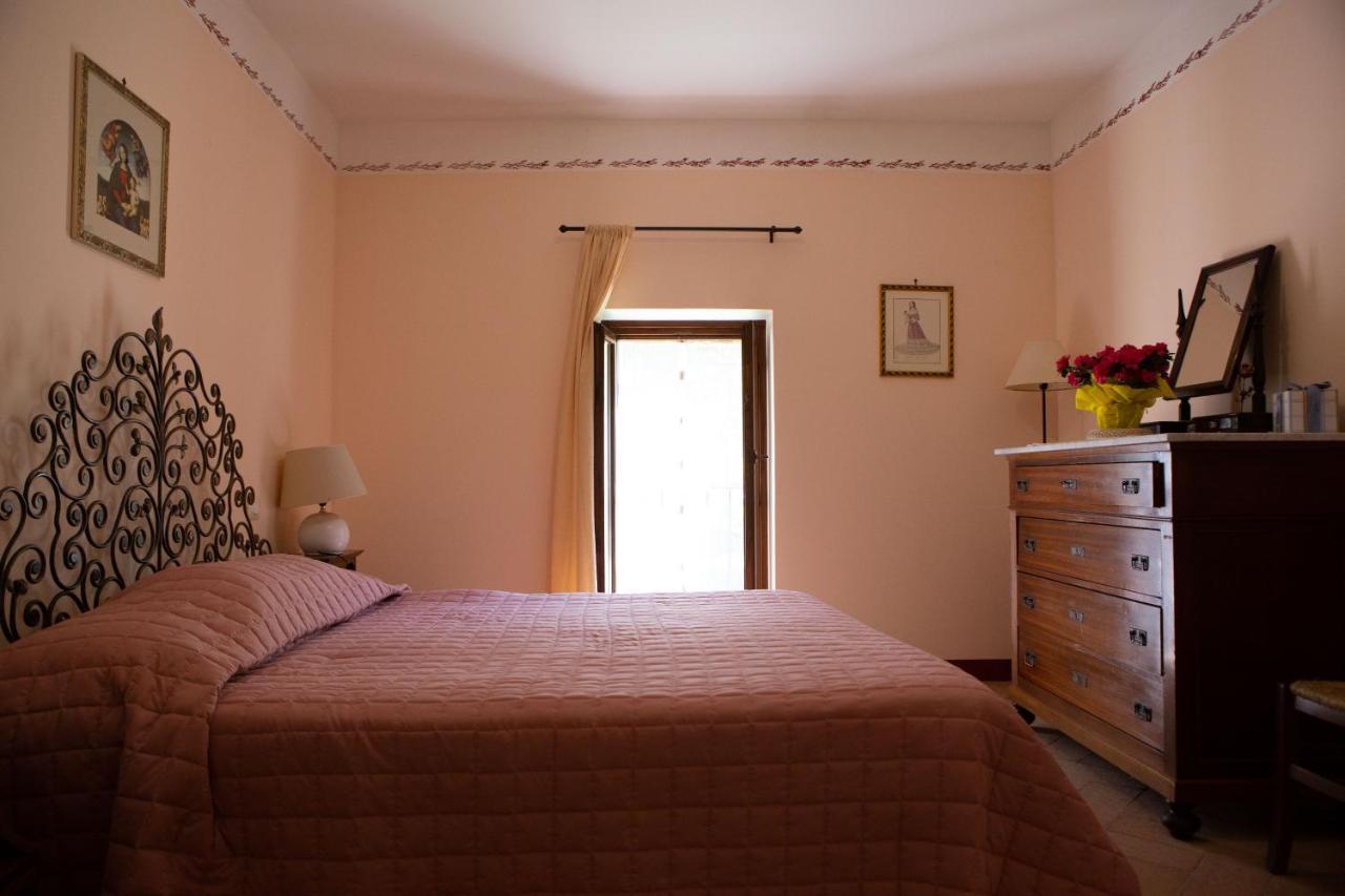 Agriturismo I Melograni Ferentillo Esterno foto